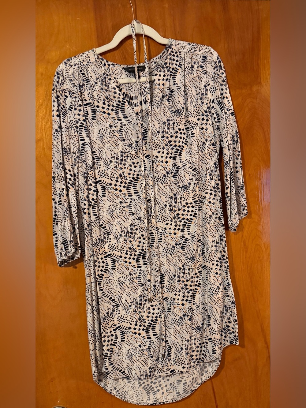 NWOT Banana Republic Navy, Cream & Blush Printed Long-Sleeve Shift Dress, size 8